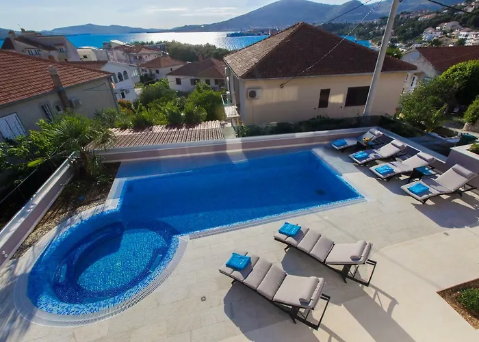 Villa Bareta