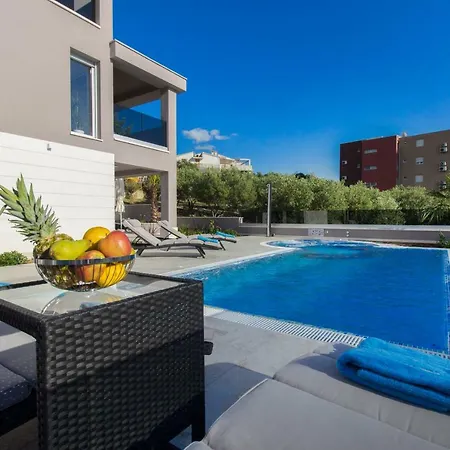 Villa Bareta Trogir Exterior photo