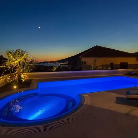 Villa Bareta Trogir Exterior photo